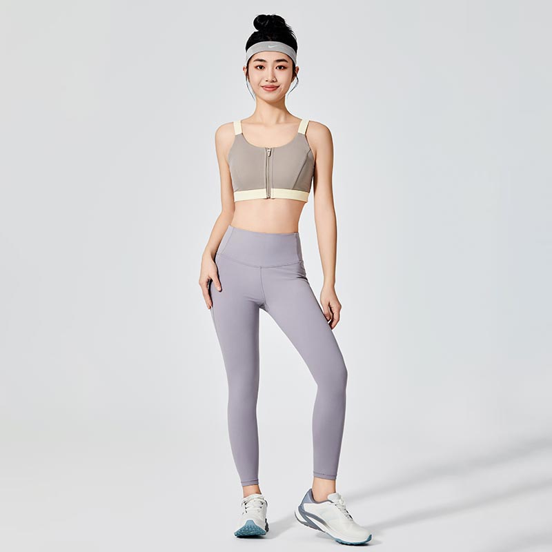 Fly Zipper และ Back Hollowing out Sports Bra